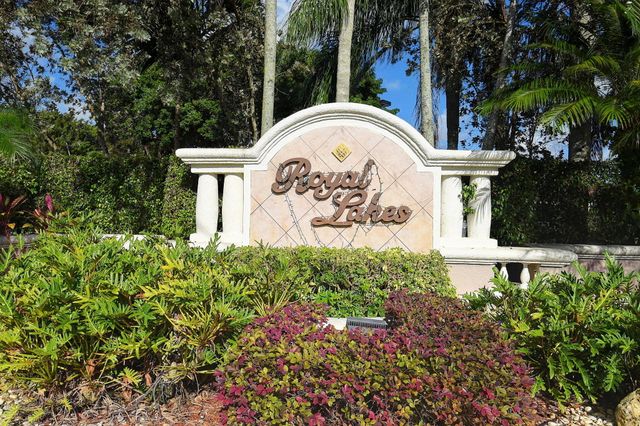 5891 Royal Isles Boulevard, Boynton Beach, FL 33437