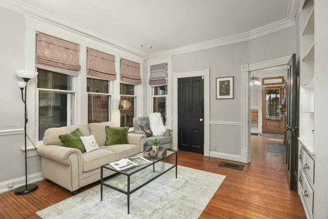 1042 Neil Avenue, Columbus, OH 43201