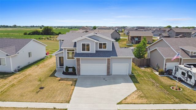 2634 3rd Avenue SW, Altoona, IA 50009