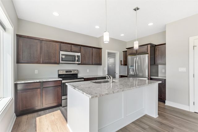 2634 3rd Avenue SW, Altoona, IA 50009