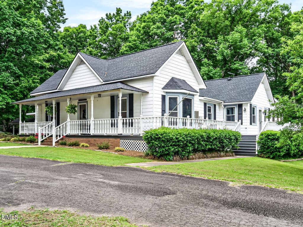 2741 Valley Road, Sanford, NC 27330
