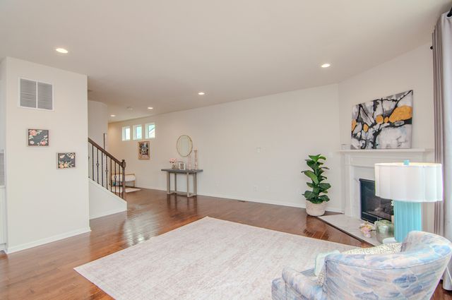 2888 Dillon Drive, Ann Arbor, MI 48105