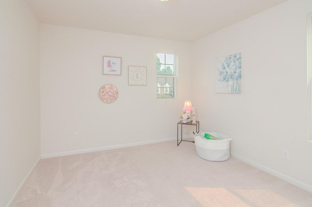 2888 Dillon Drive, Ann Arbor, MI 48105