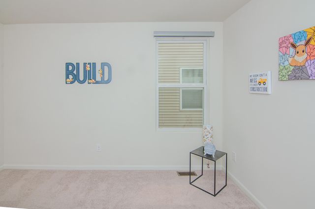 2888 Dillon Drive, Ann Arbor, MI 48105