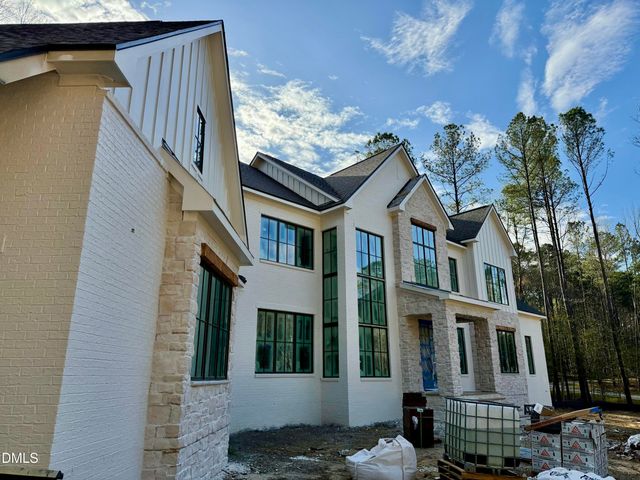 90 Anfield Road, New Hill, NC 27562