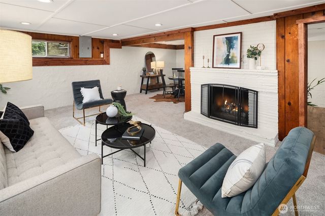 9275 Renton Avenue S, Seattle, WA 98118