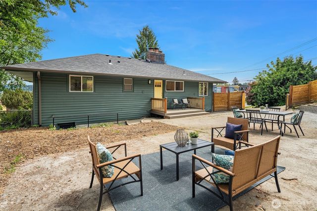 9275 Renton Avenue S, Seattle, WA 98118