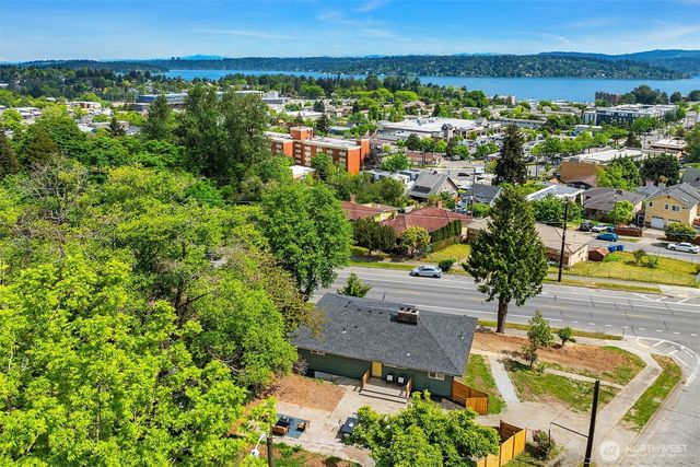 9275 Renton Avenue S, Seattle, WA 98118