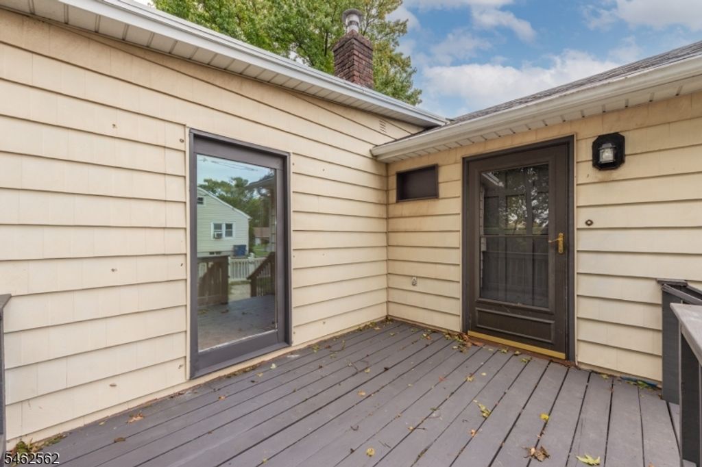 278 Outlook Blvd, Old Bridge Twp., NJ 07735 — photo 2