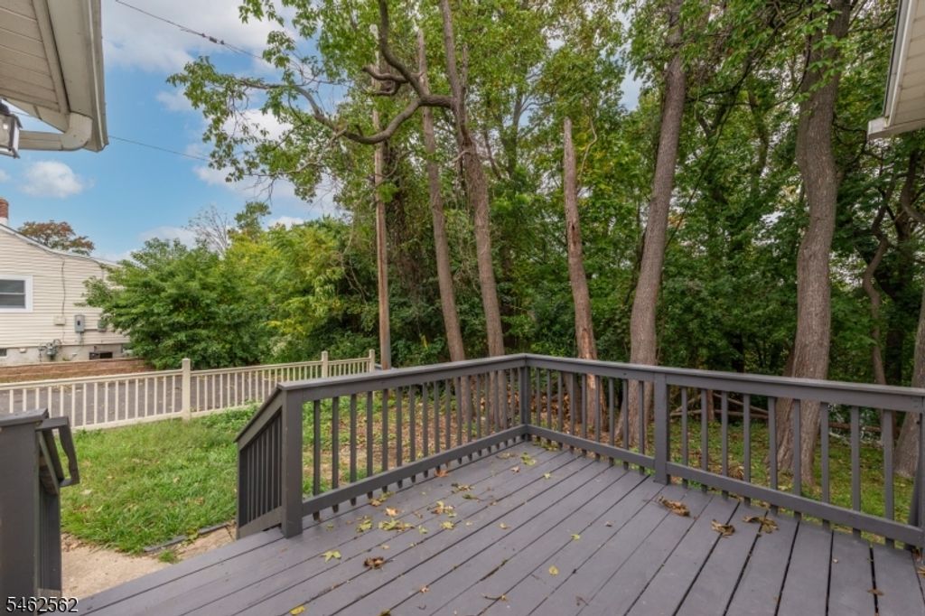 278 Outlook Blvd, Old Bridge Twp., NJ 07735 — photo 3