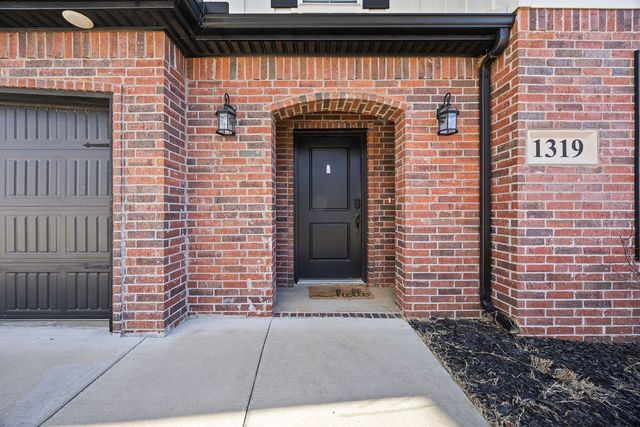 1319 Park Street, Lowell, AR 72745