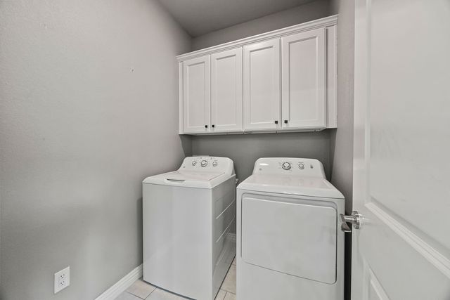 1319 Park Street, Lowell, AR 72745