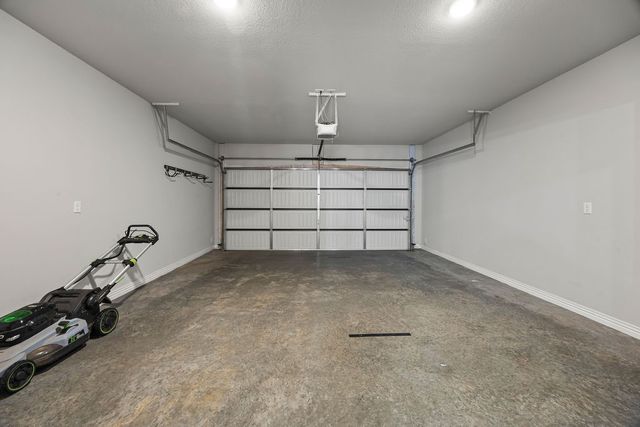 1319 Park Street, Lowell, AR 72745