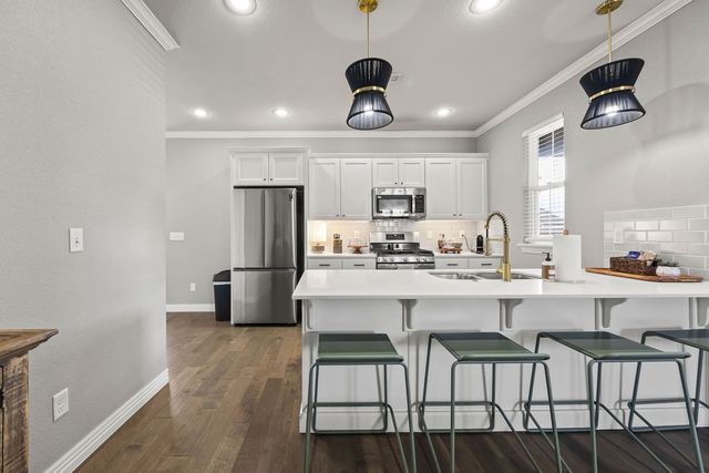 1319 Park Street, Lowell, AR 72745