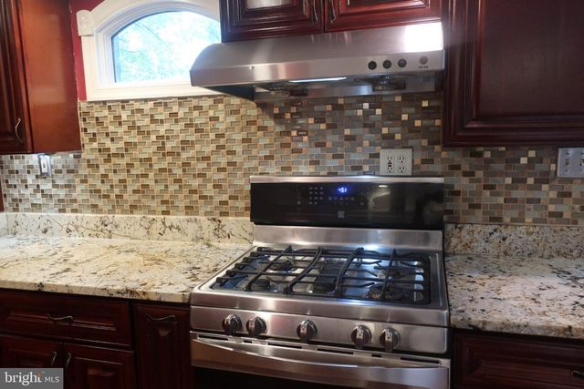 2334 GREAT FALLS ST, Falls Church, VA 22046