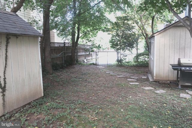 2334 GREAT FALLS ST, Falls Church, VA 22046