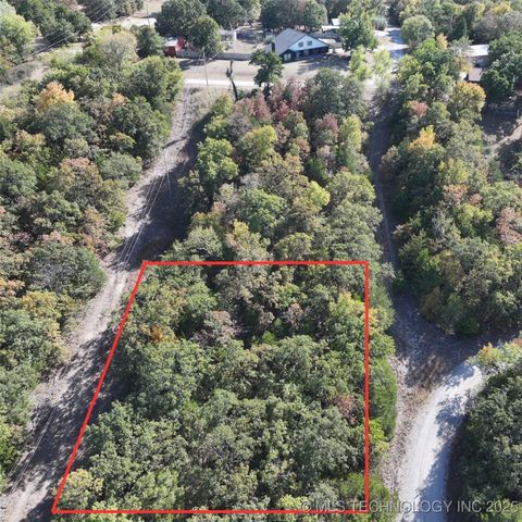 827 N Harbor Drive, Cleveland, OK 74020