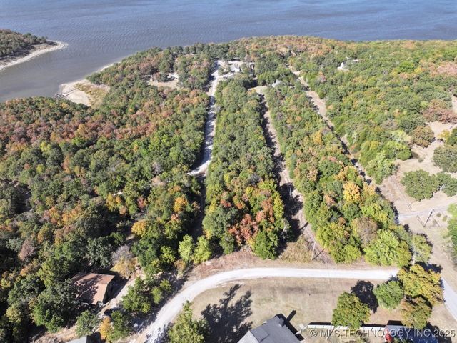 827 N Harbor Drive, Cleveland, OK 74020