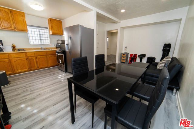 523 S Wilton Place, Los Angeles, CA 90020