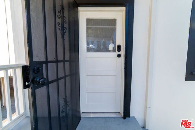 523 S Wilton Place, Los Angeles, CA 90020