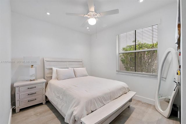 4389 Laurel Ridge Cir, Weston, FL 33331