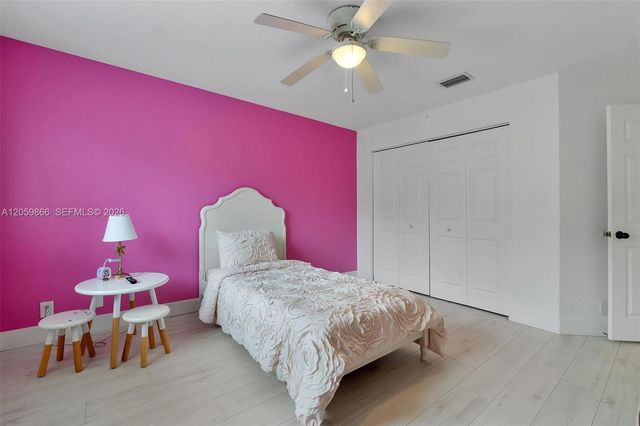 4389 Laurel Ridge Cir, Weston, FL 33331