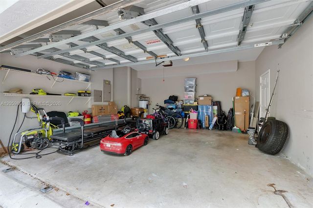 4389 Laurel Ridge Cir, Weston, FL 33331