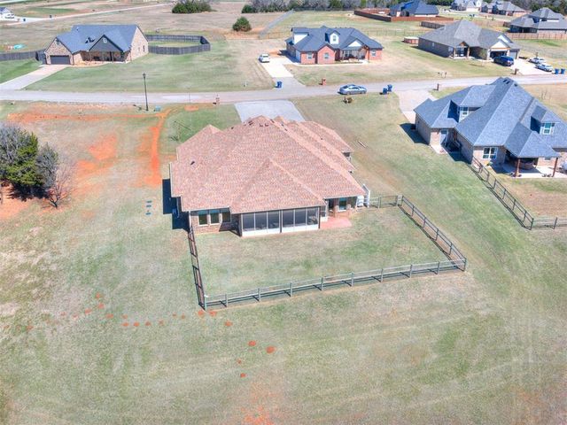 8295 Moose Ridge, Guthrie, OK 73044