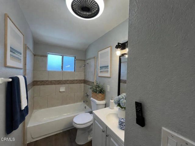 2637 Yardarm Avenue, Port Hueneme, CA 93041