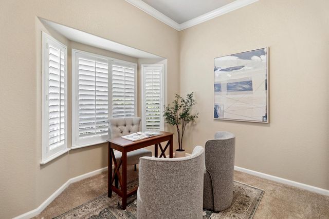 1610 Arden Bluffs Ln, Carmichael, CA 95608