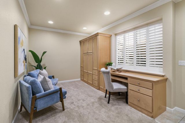 1610 Arden Bluffs Ln, Carmichael, CA 95608