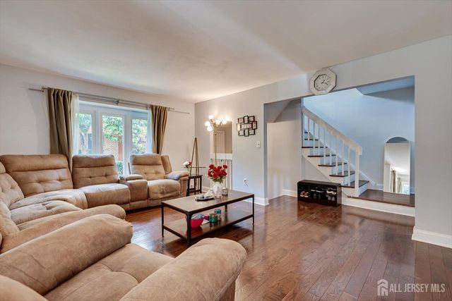 93 Riverbend Drive, North Brunswick, NJ 08902