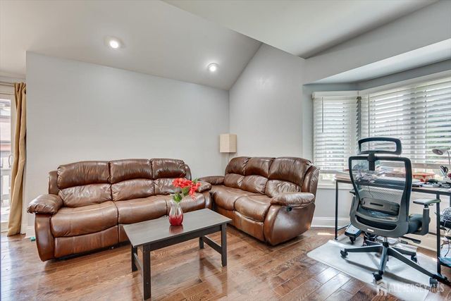 93 Riverbend Drive, North Brunswick, NJ 08902