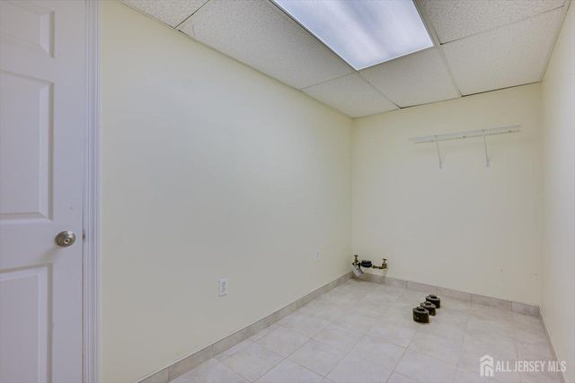 93 Riverbend Drive, North Brunswick, NJ 08902