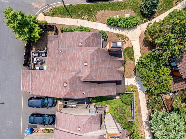 93 Riverbend Drive, North Brunswick, NJ 08902