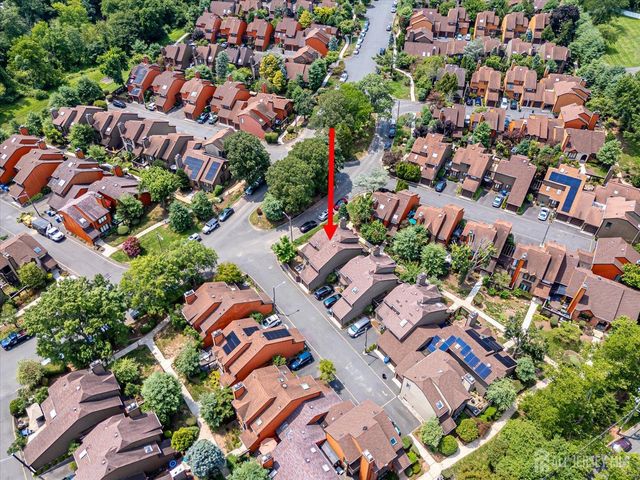 93 Riverbend Drive, North Brunswick, NJ 08902
