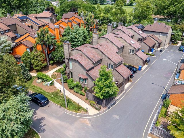 93 Riverbend Drive, North Brunswick, NJ 08902
