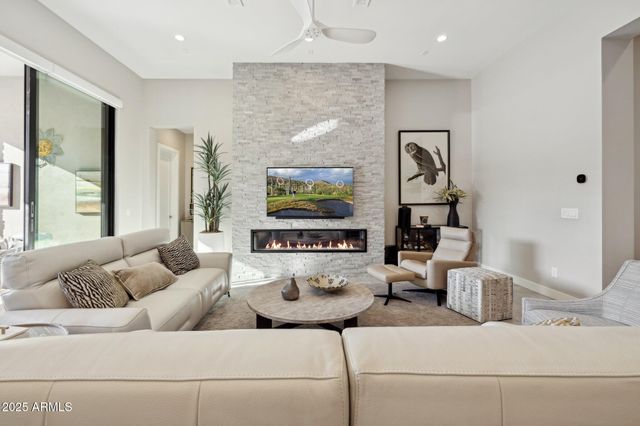 14530 N ADERO CANYON Drive, Fountain Hills, AZ 85268