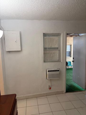 4100 N 32nd Court 3, Hollywood, FL 33021
