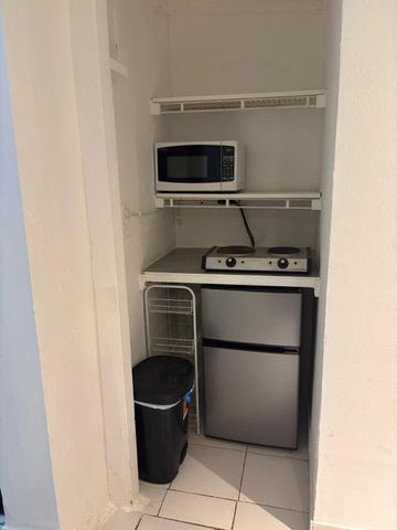 4100 N 32nd Court 3, Hollywood, FL 33021