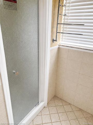 22914 Beaconsfield Avenue, Eastpointe, MI 48021