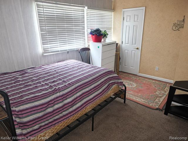 22914 Beaconsfield Avenue, Eastpointe, MI 48021