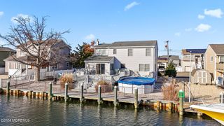 343 Maria Drive, Toms River, NJ 08753