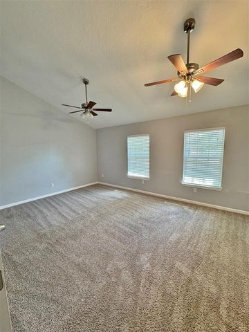 4627 SW Atom Ave, Lawton, OK 73505