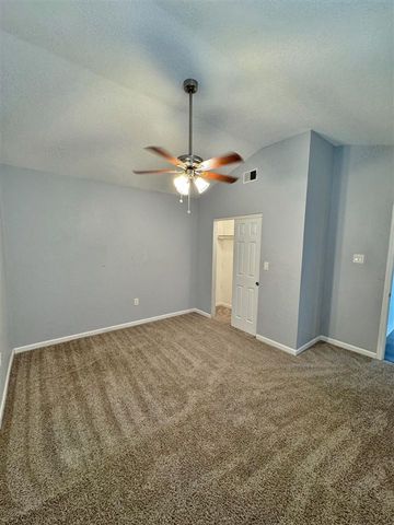 4627 SW Atom Ave, Lawton, OK 73505