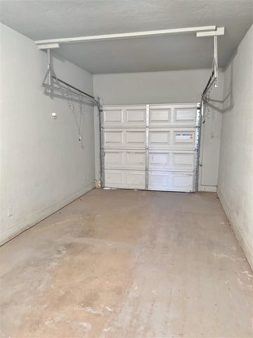 4627 SW Atom Ave, Lawton, OK 73505