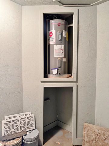 4627 SW Atom Ave, Lawton, OK 73505