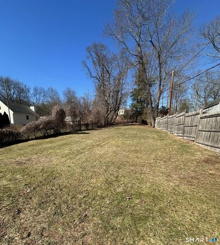 113 Kings Highway North, Westport, CT 06880