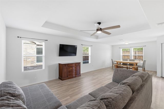 7109 Greenfield Drive, Denton, TX 76208