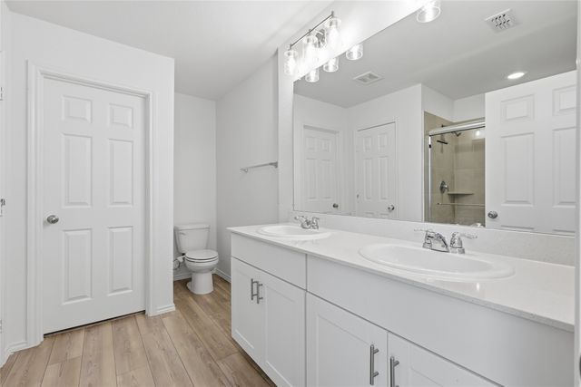 7109 Greenfield Drive, Denton, TX 76208